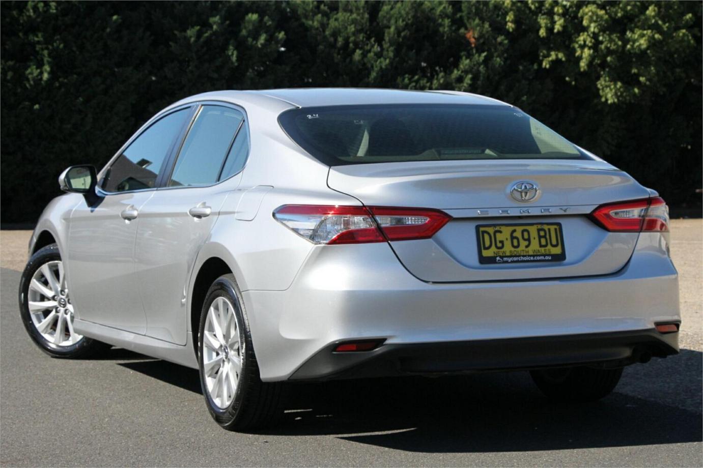 2019 Toyota Camry Ascent-21