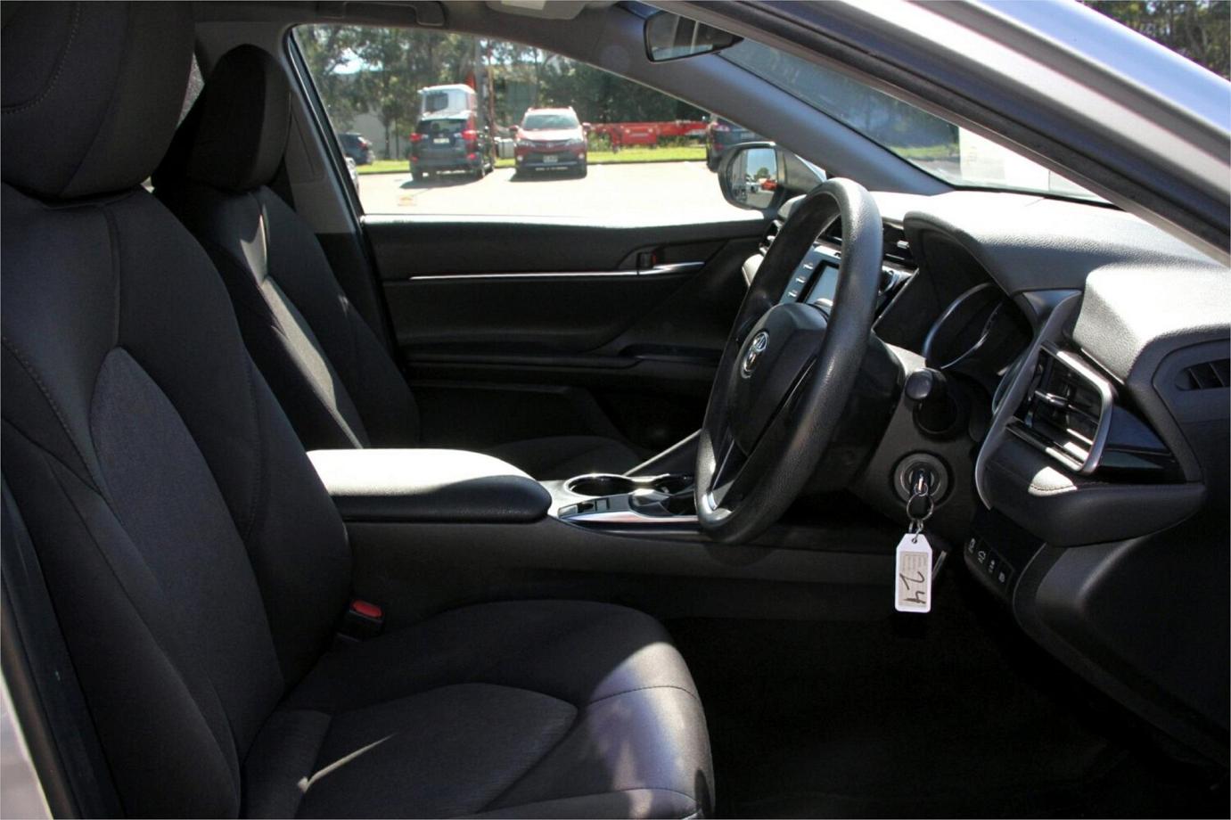 2019 Toyota Camry Ascent-27