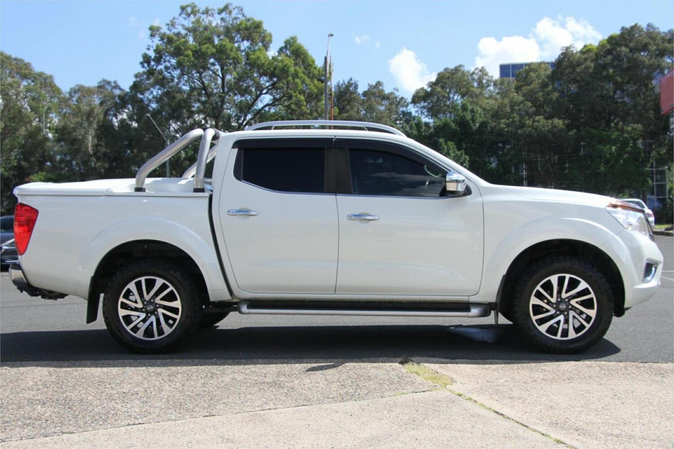 2016 Nissan Navara St-x-13