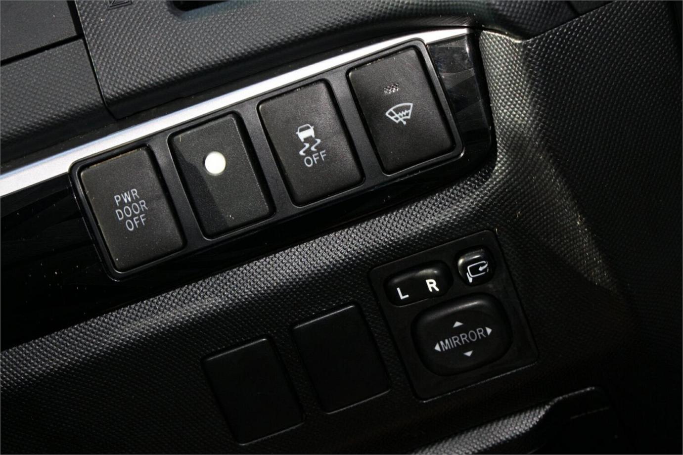 2014 Toyota Estima Aeras Premium-8