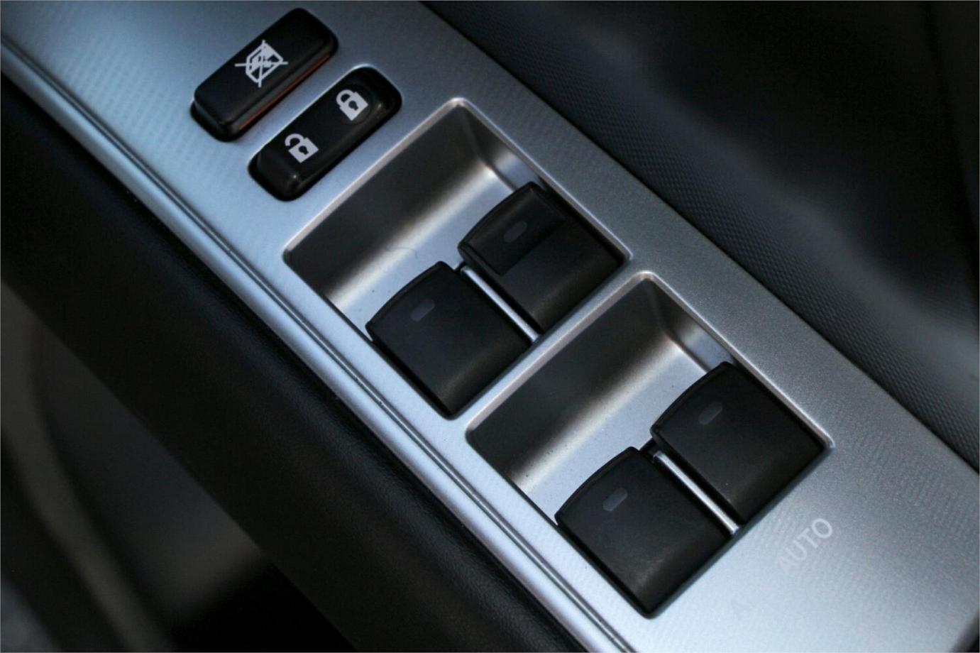 2017 Toyota Estima Aeras (premium)-11