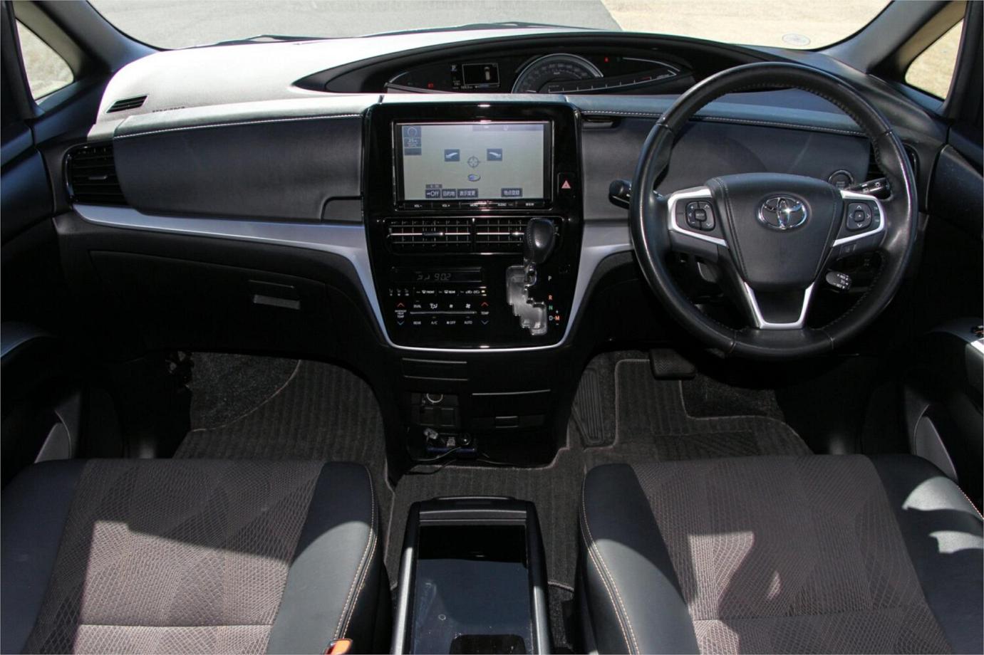 2017 Toyota Estima Aeras (premium)-23