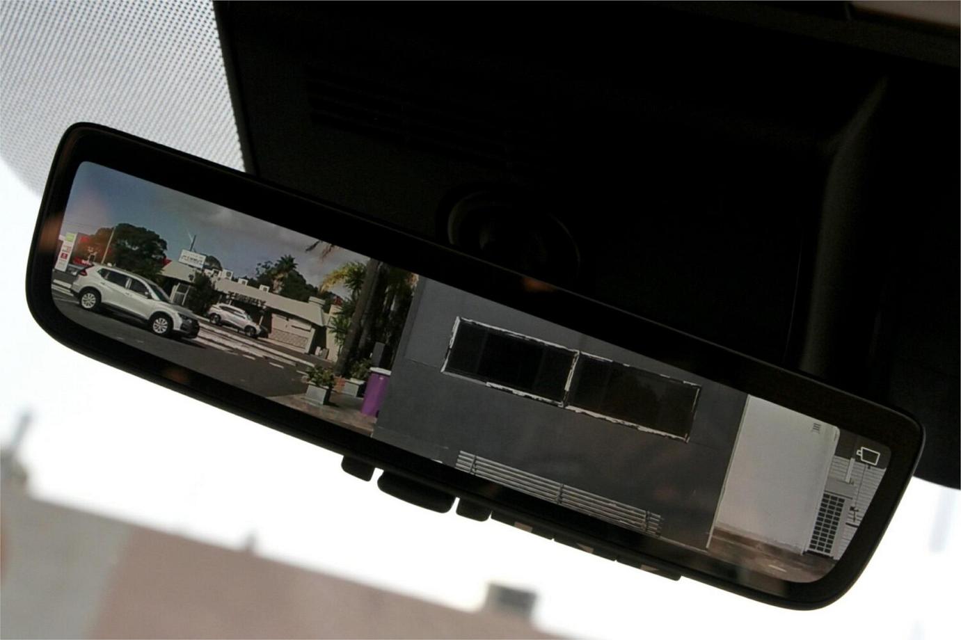 2024 Toyota Vellfire Z Premier (hybrid)-8