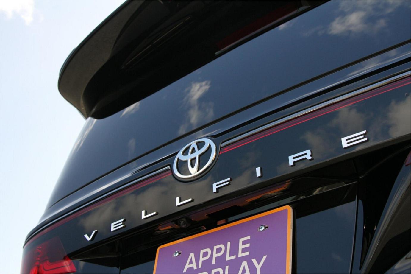 2024 Toyota Vellfire Z Premier (hybrid)-18
