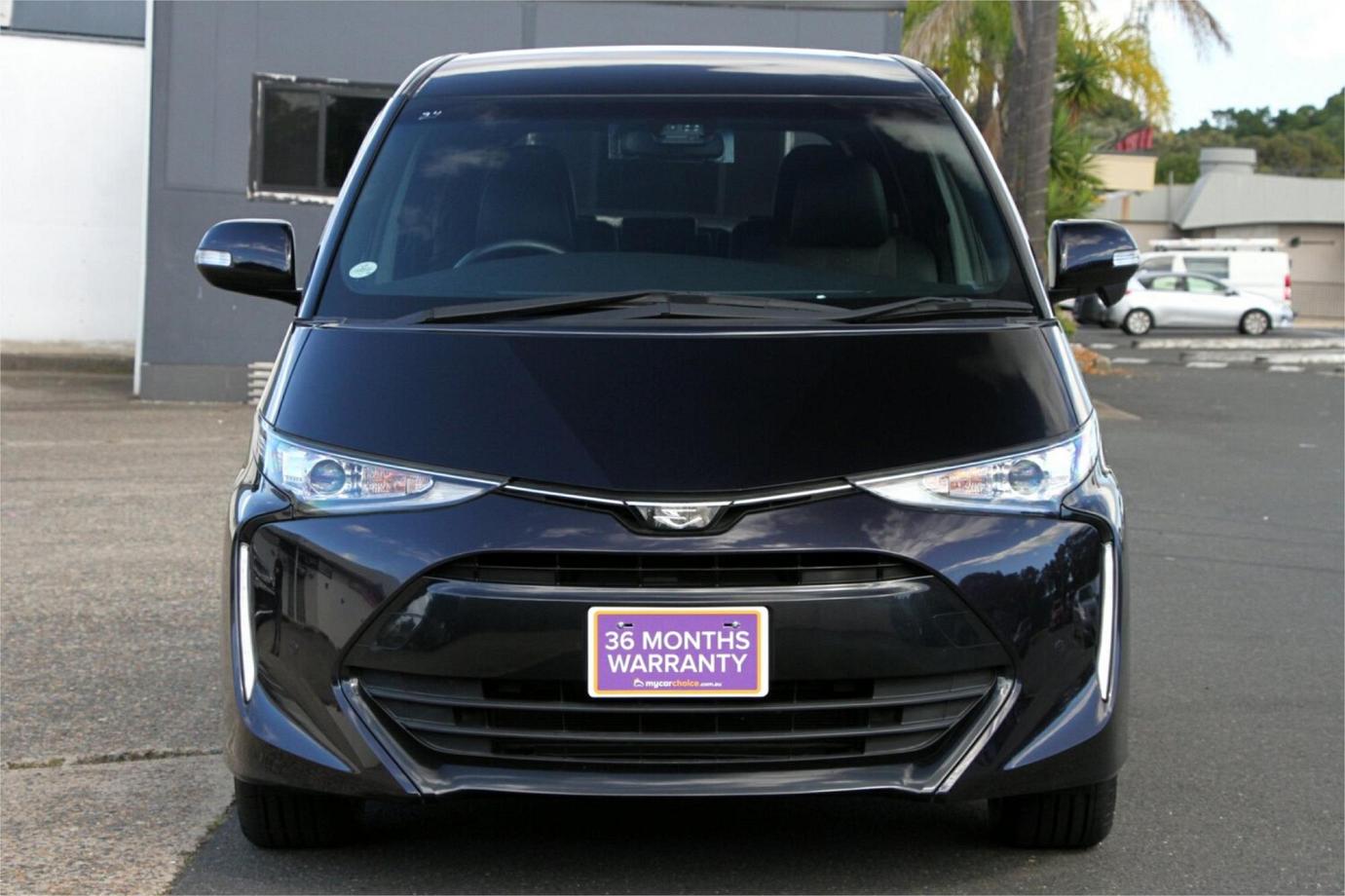 2016 Toyota Estima Aeras Premium-13