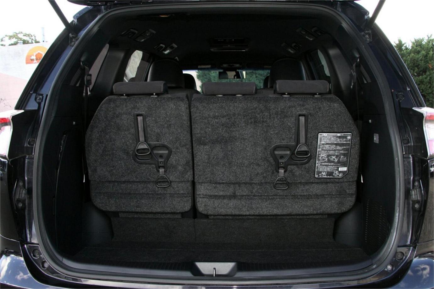 2016 Toyota Estima Aeras Premium-15