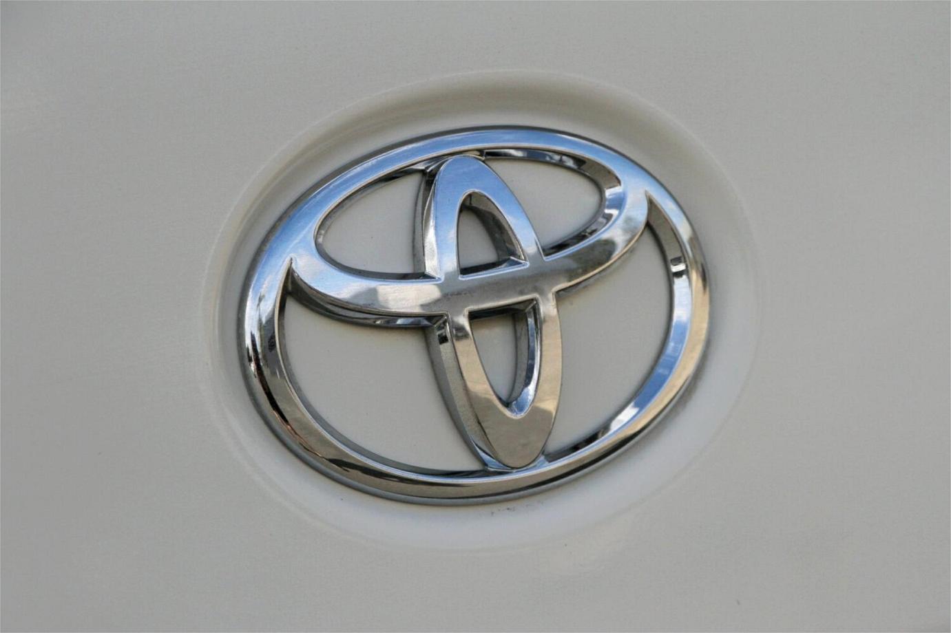 2014 Toyota Hiace Dx (camper Kit)-18