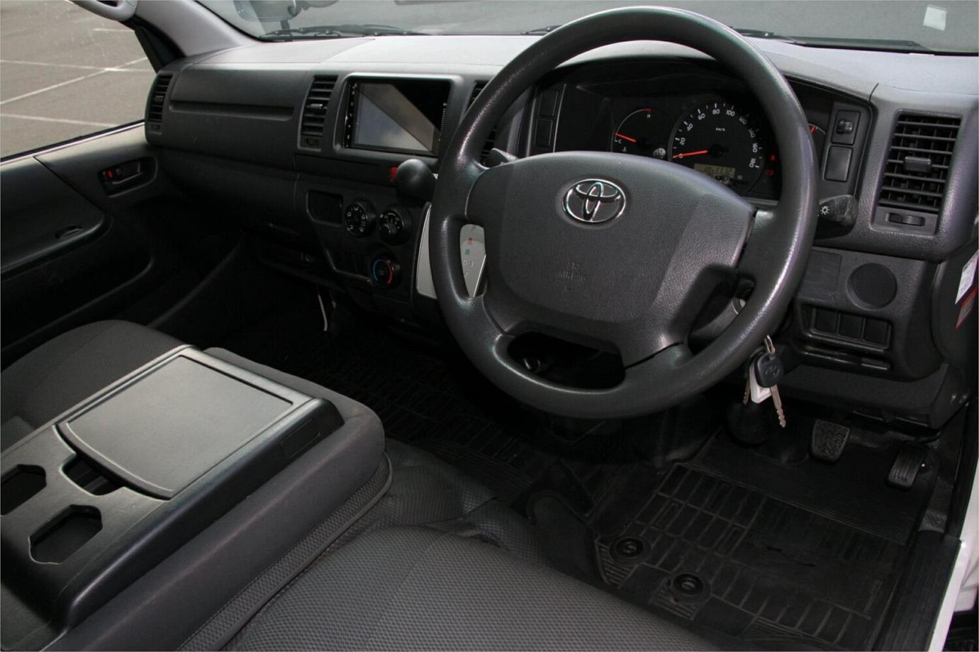 2014 Toyota Hiace Dx (camper Kit)-23