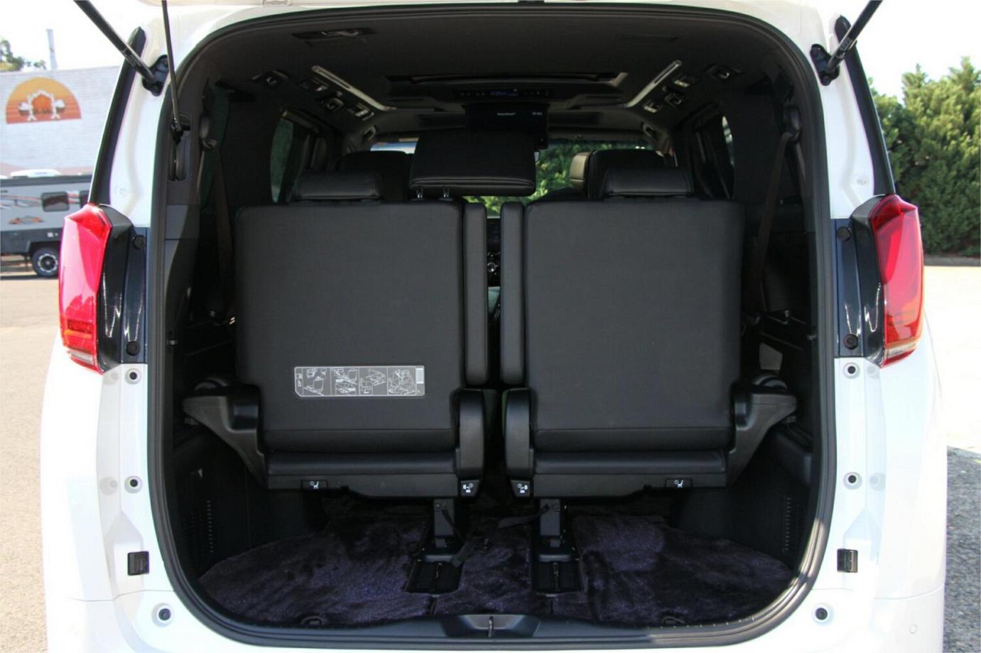 2021 Toyota Alphard Executive Lounge (hybrid)-17