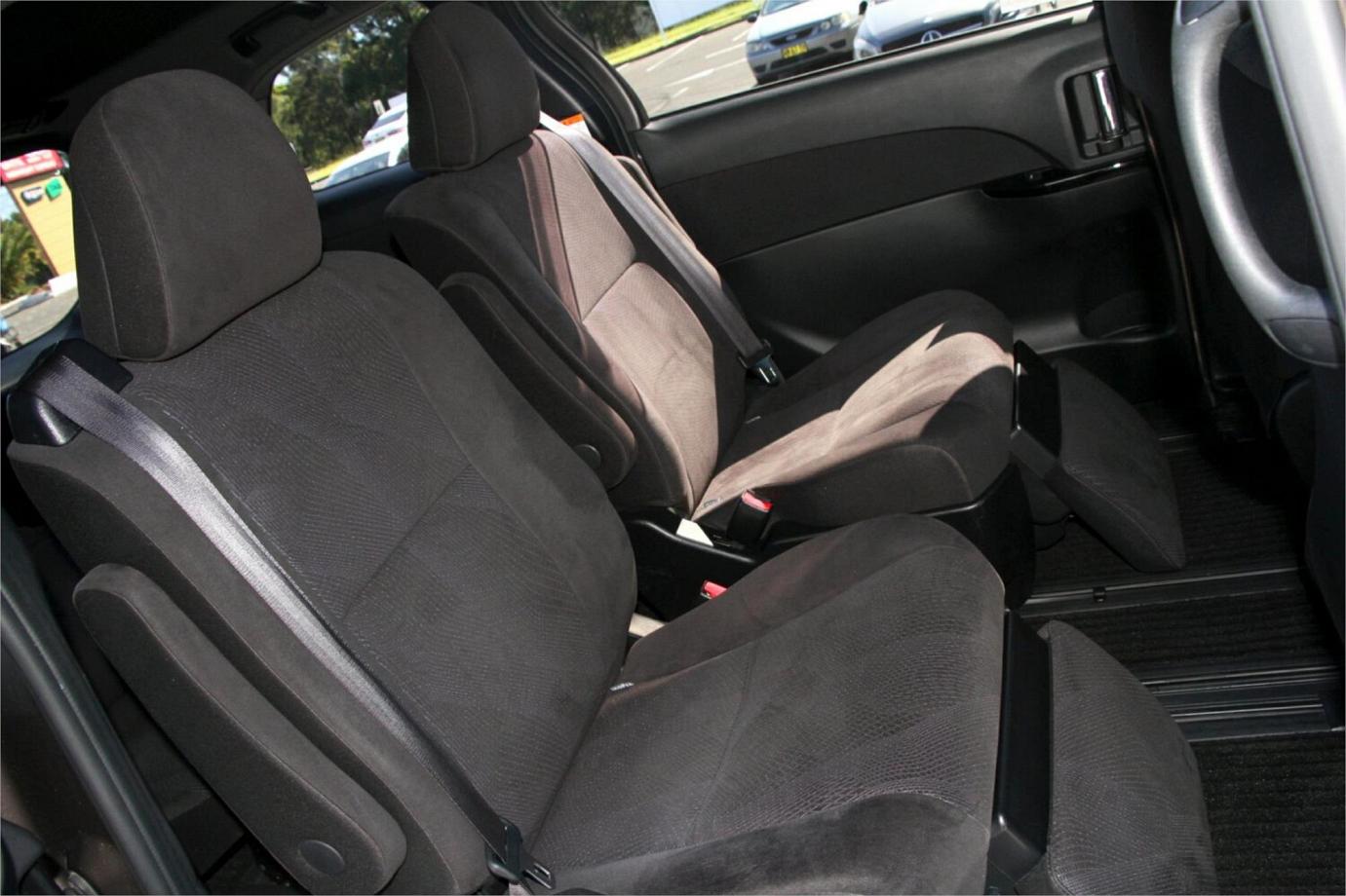 2019 Toyota Estima Aeras-3