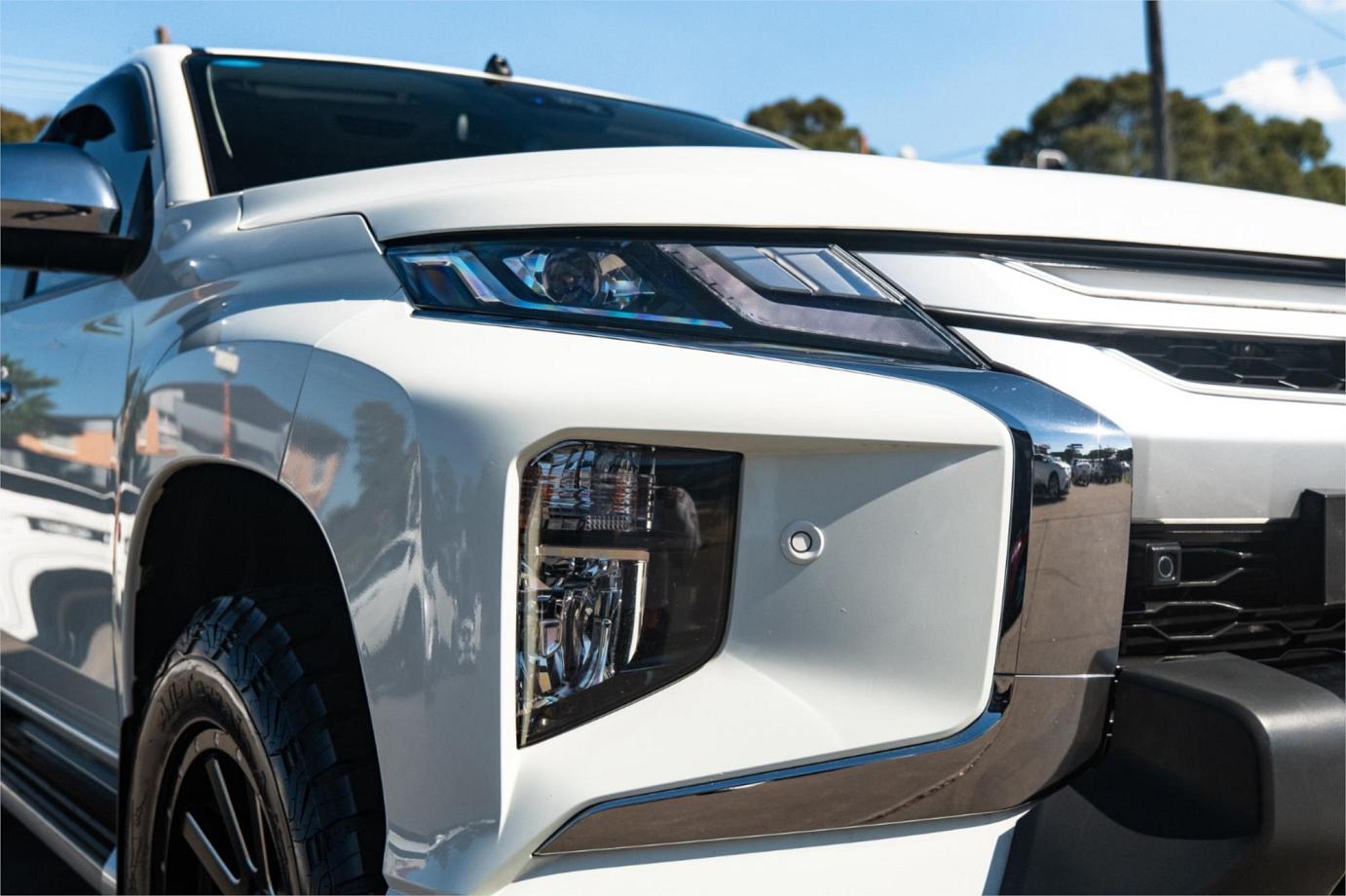 2018 Mitsubishi Triton Gls-23