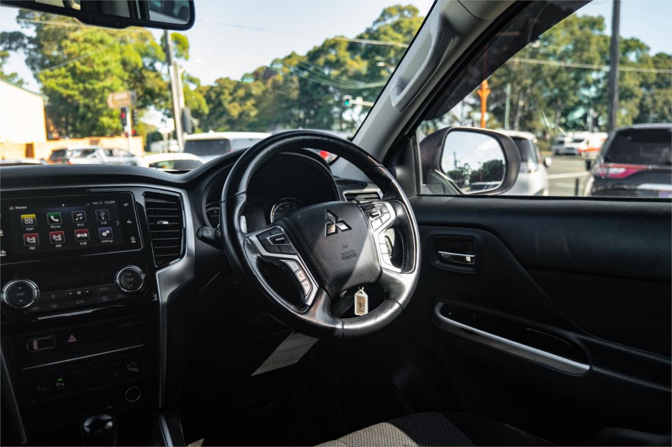 2018 Mitsubishi Triton Gls-25