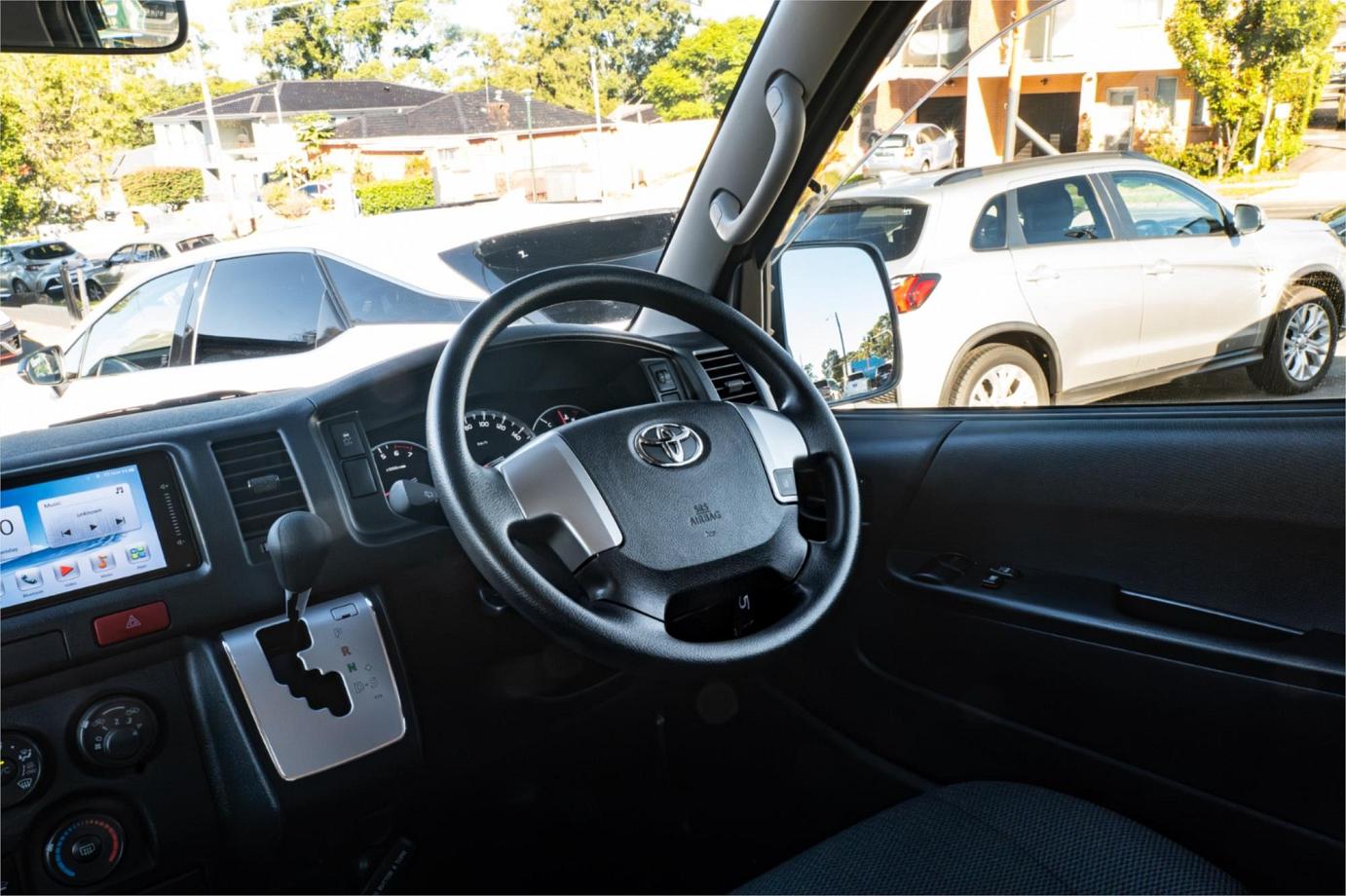 2019 Toyota Hiace Dx (camper Kit)-14