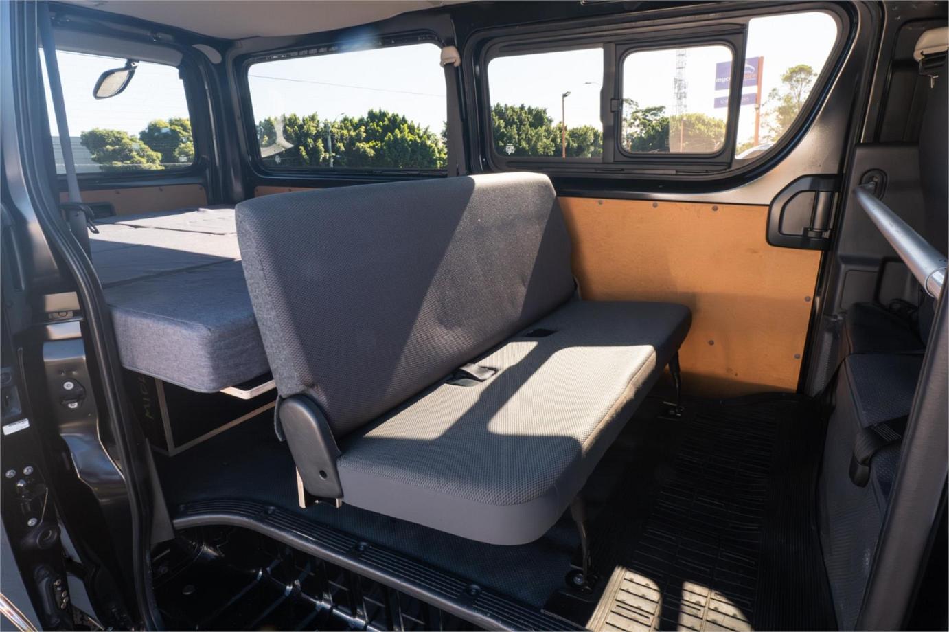 2017 Toyota Hiace Dx Gl (camper Kit)-8