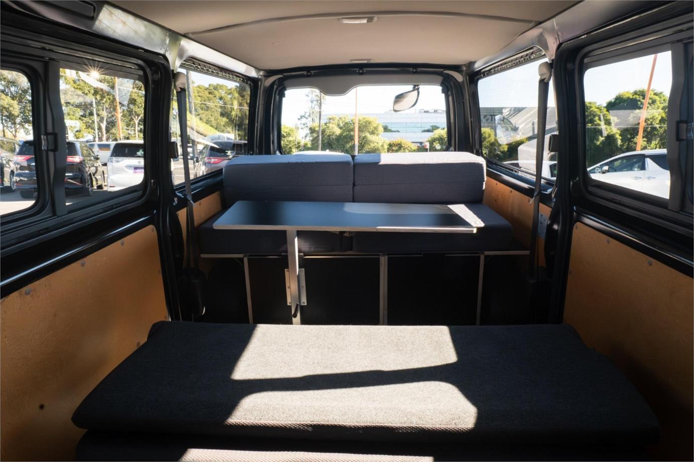 2017 Toyota Hiace Dx Gl (camper Kit)-30