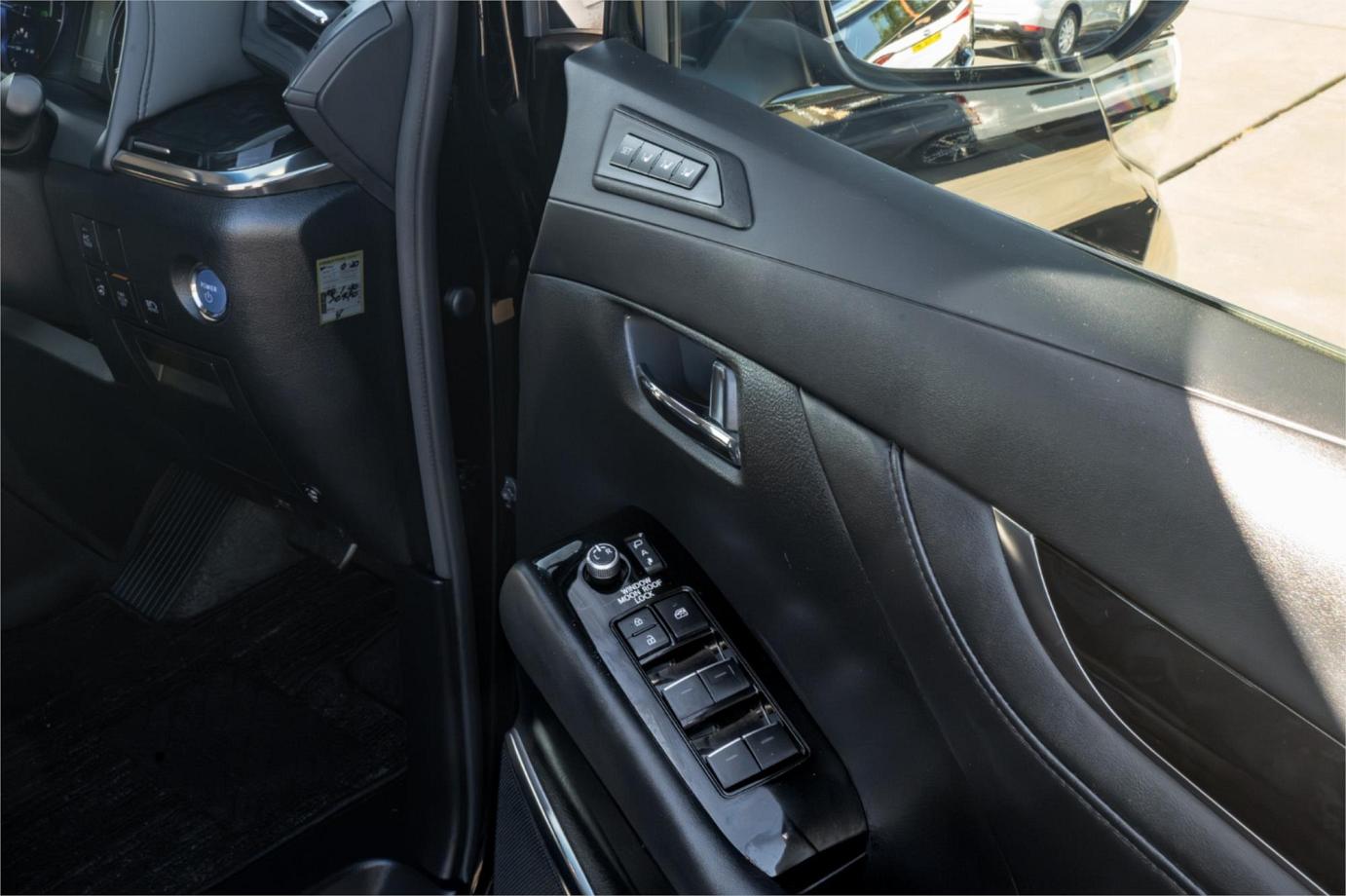2021 Toyota Alphard Sr C Package (hybrid)-6