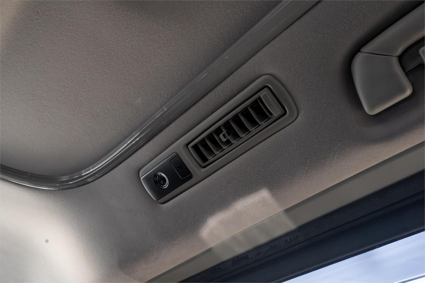 2021 Toyota Alphard Sr C Package (hybrid)-29
