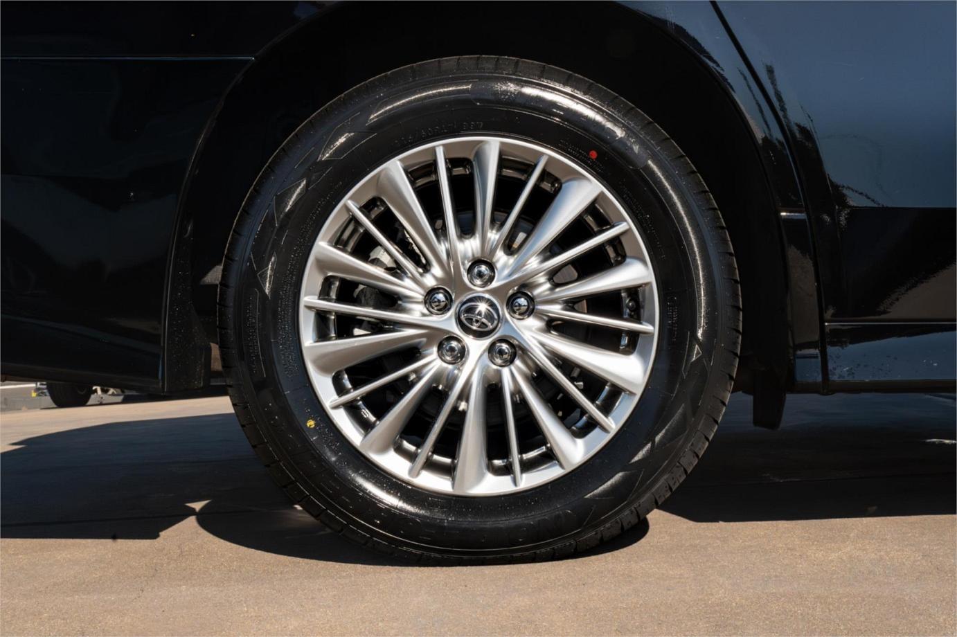 2021 Toyota Alphard Sr C Package (hybrid)-42