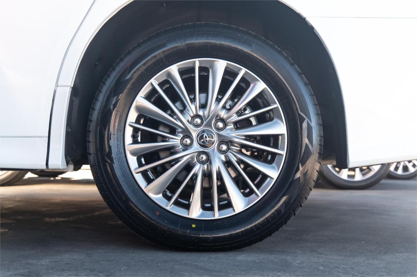 2019 Toyota Alphard Sr C (hybrid)-5
