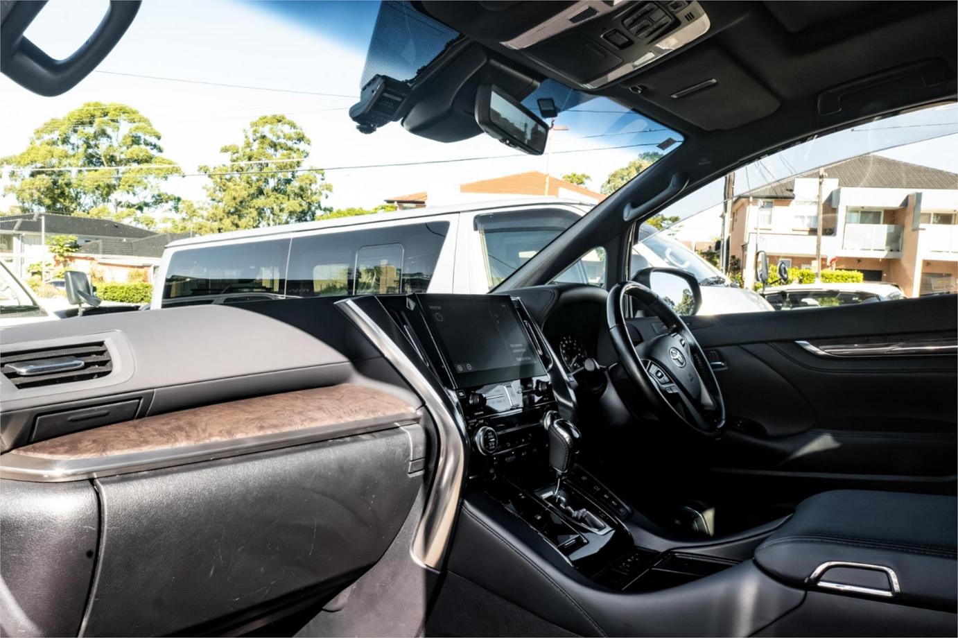 2021 Toyota Alphard Executive Lounge (hybrid)-18