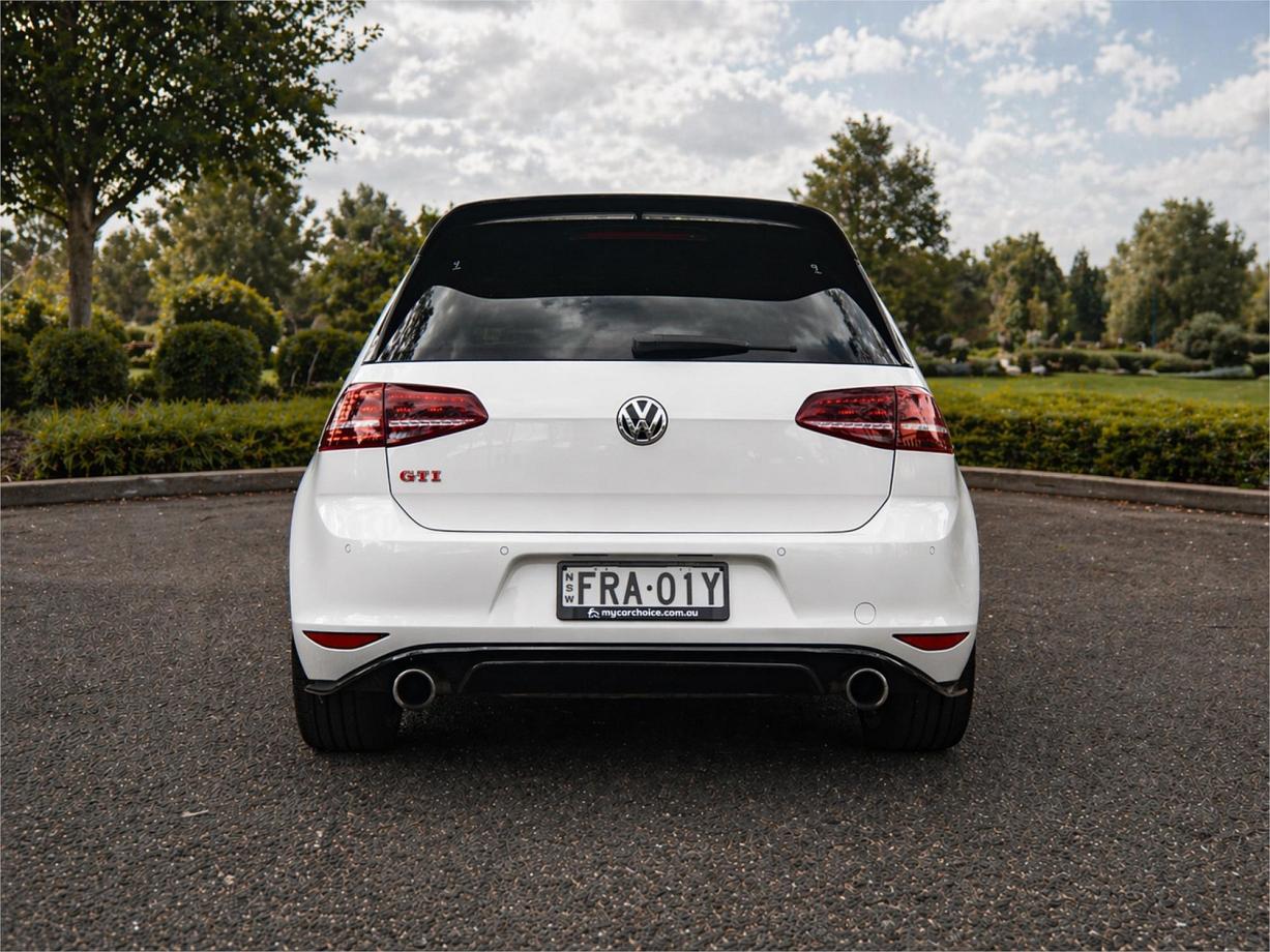 2016 Volkswagen Golf Gti 40 Years-8