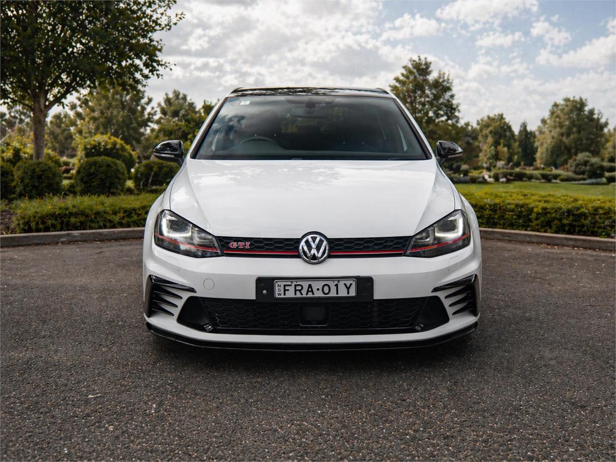 2016 Volkswagen Golf Gti 40 Years-12