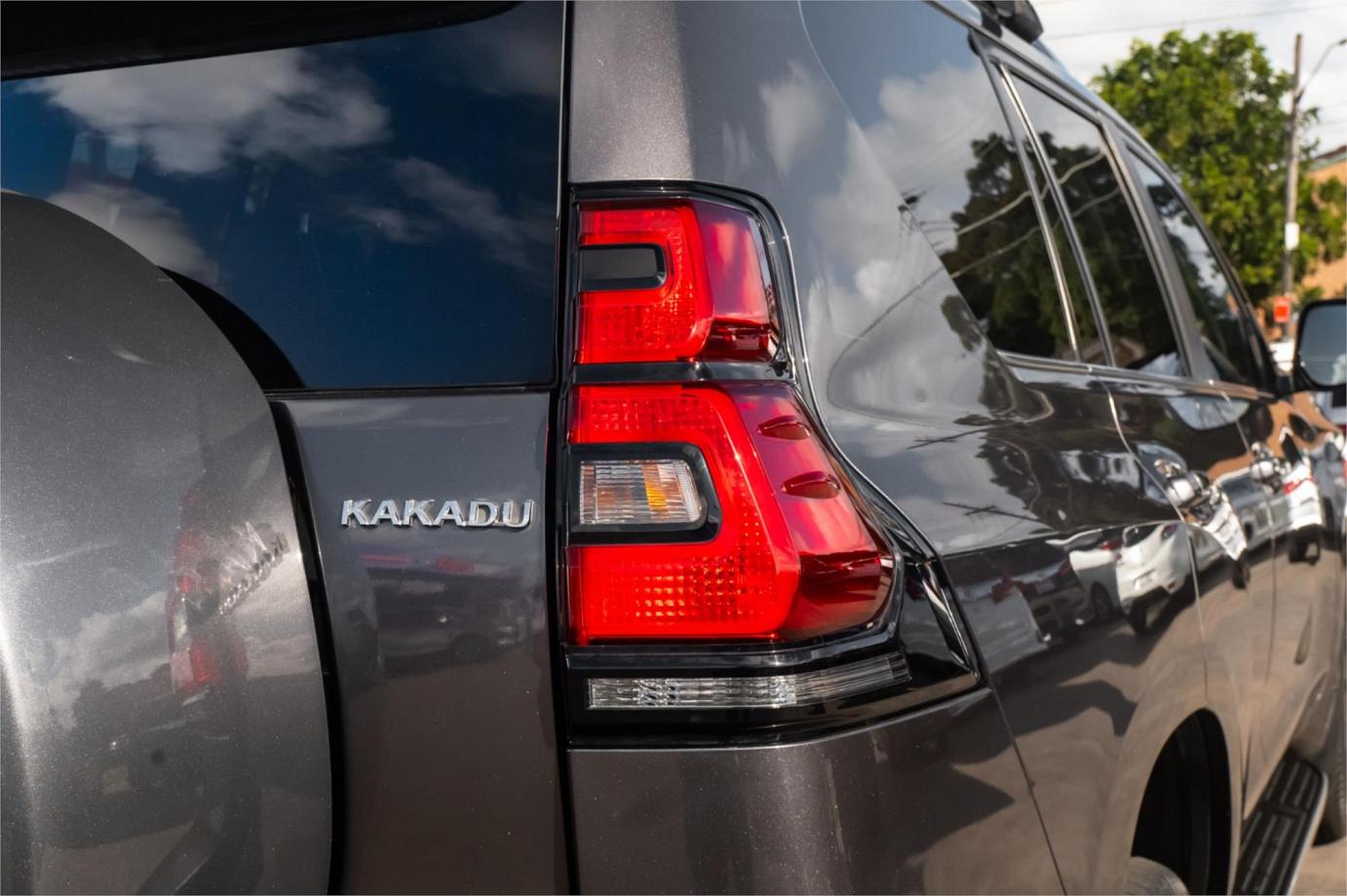 2019 Toyota Landcruiser Prado Kakadu-8