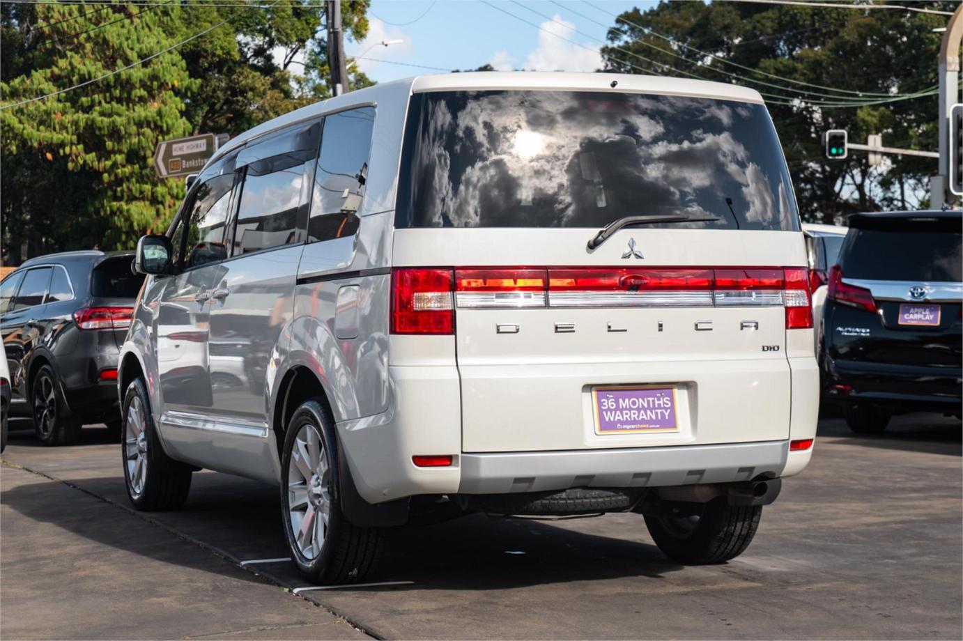 2018 Mitsubishi Delica D Power Package-3