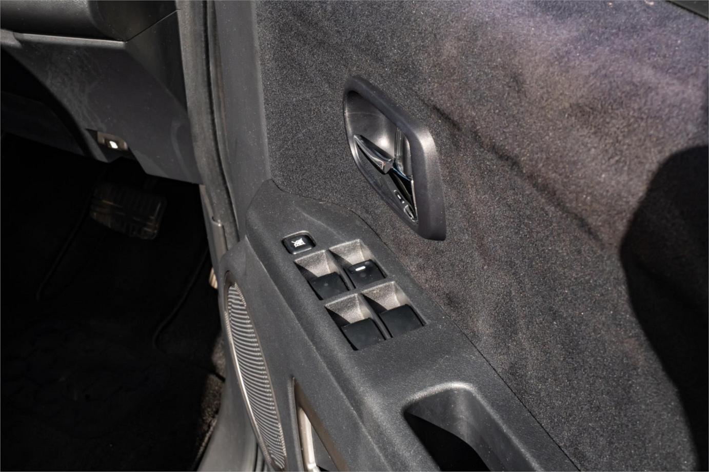 2018 Mitsubishi Delica D Power Package-6