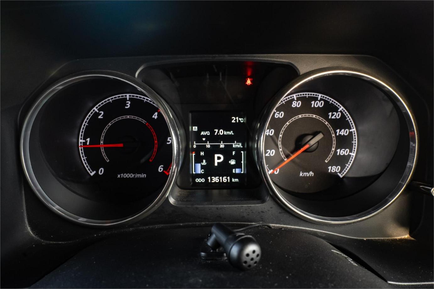 2018 Mitsubishi Delica D Power Package-15