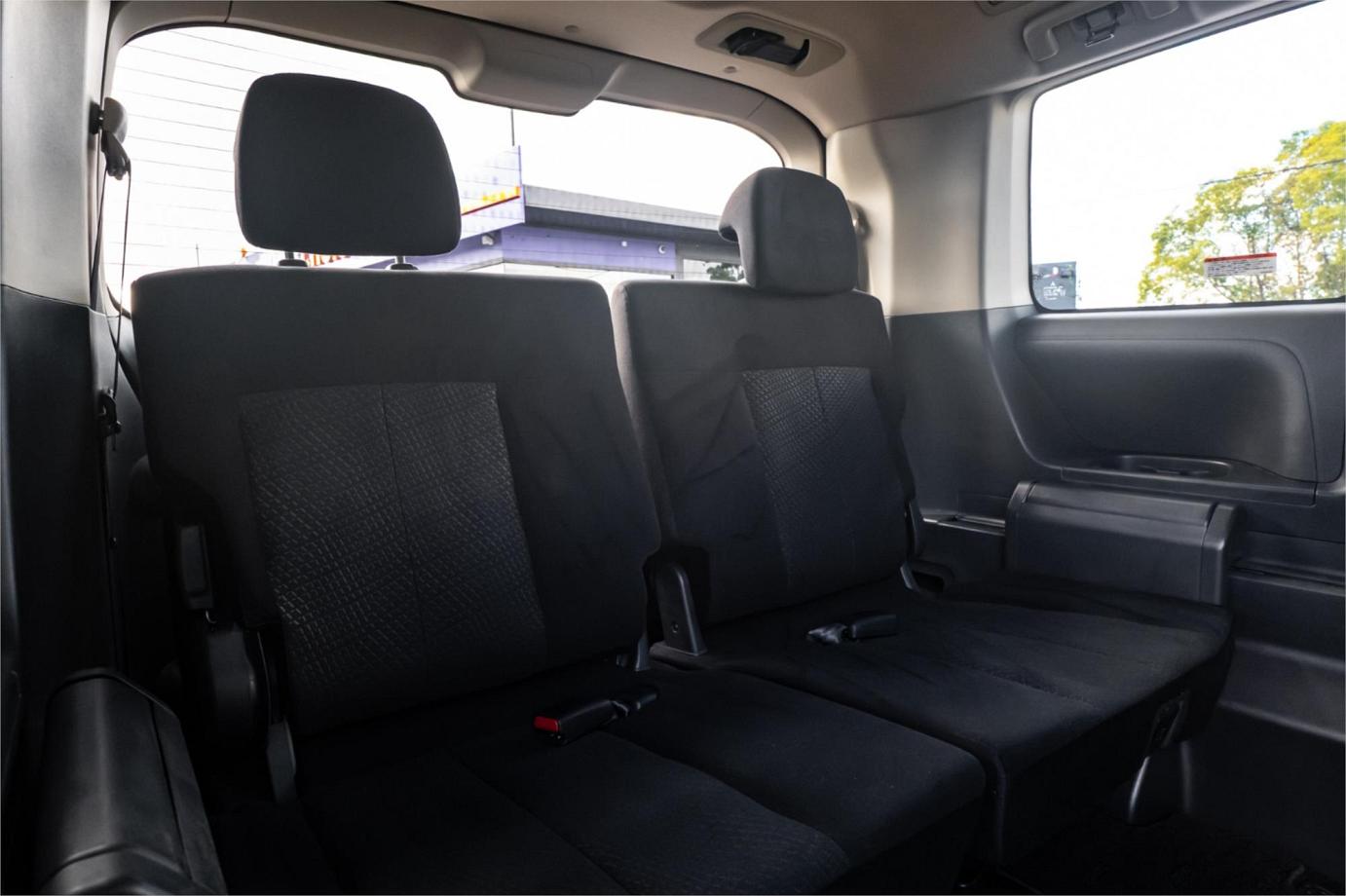 2018 Mitsubishi Delica D Power Package-17