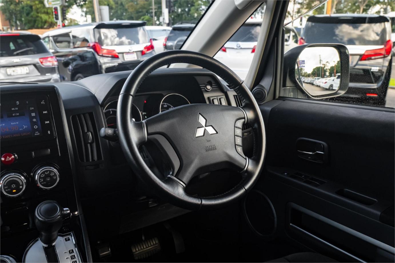 2018 Mitsubishi Delica D Power Package-20