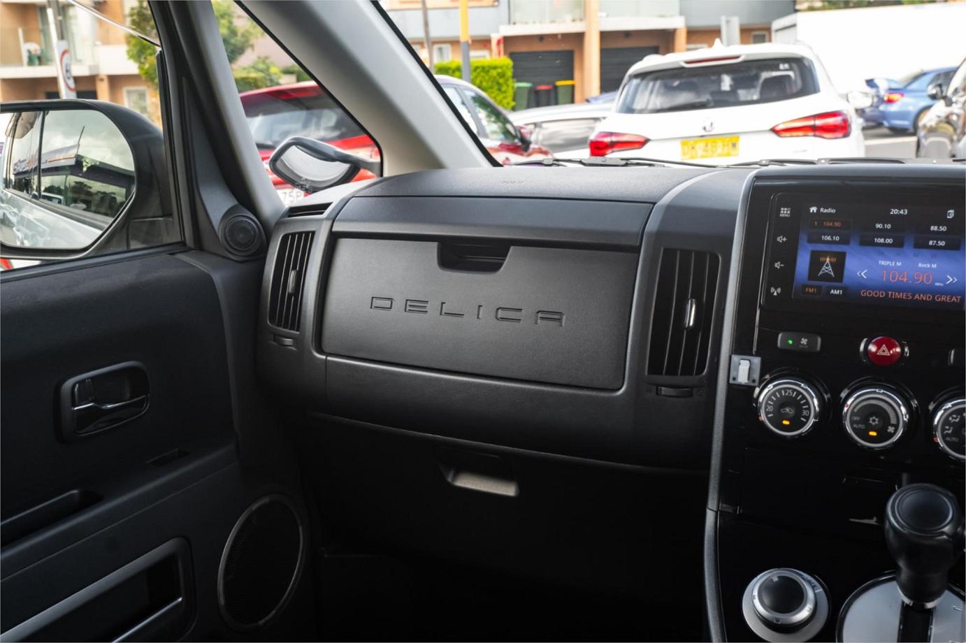 2018 Mitsubishi Delica D Power Package-21