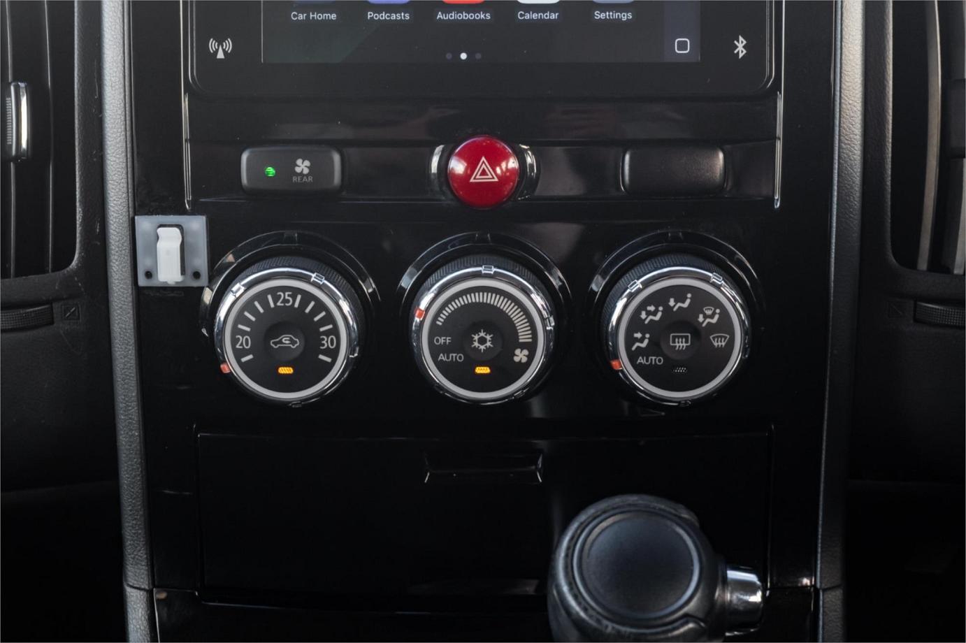 2018 Mitsubishi Delica D Power Package-24
