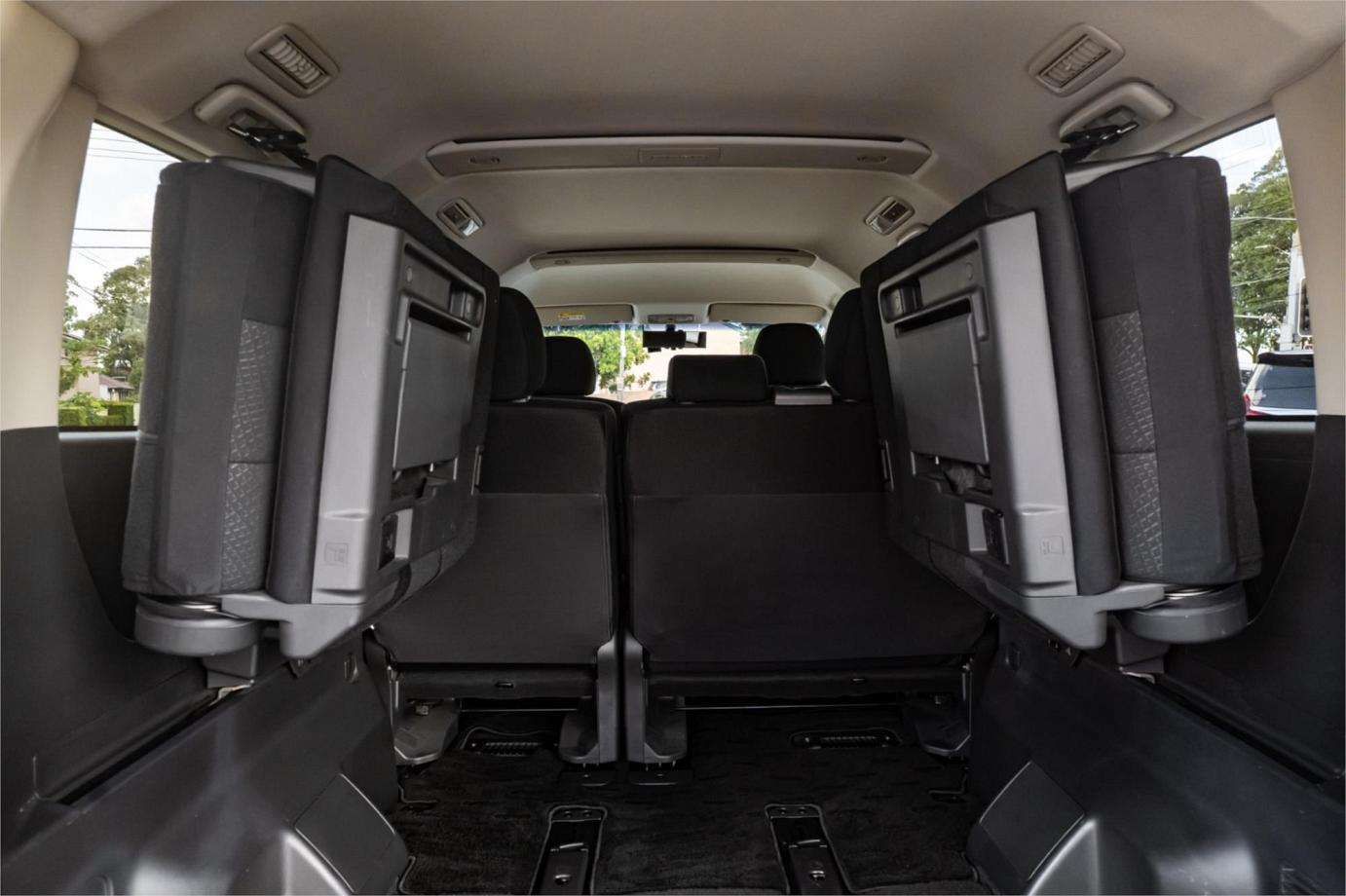 2018 Mitsubishi Delica D Power Package-28