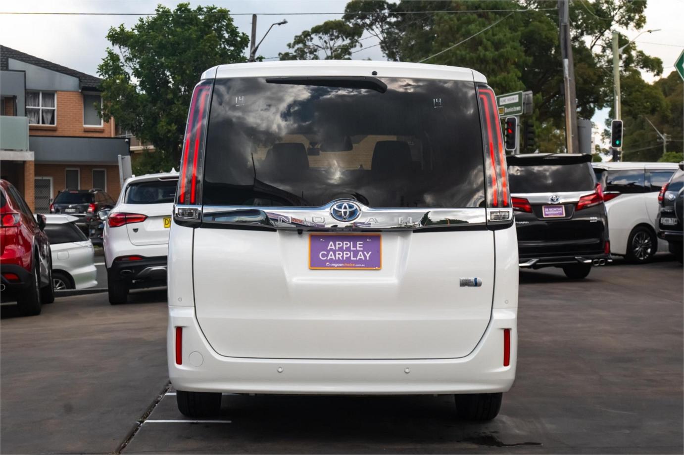 2020 Toyota Noah G (hybrid)-8