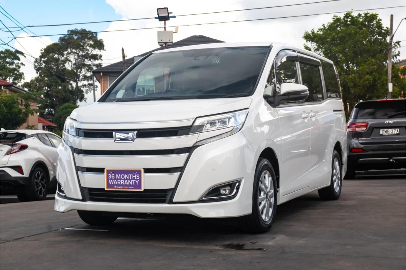 2020 Toyota Noah G (hybrid)-23