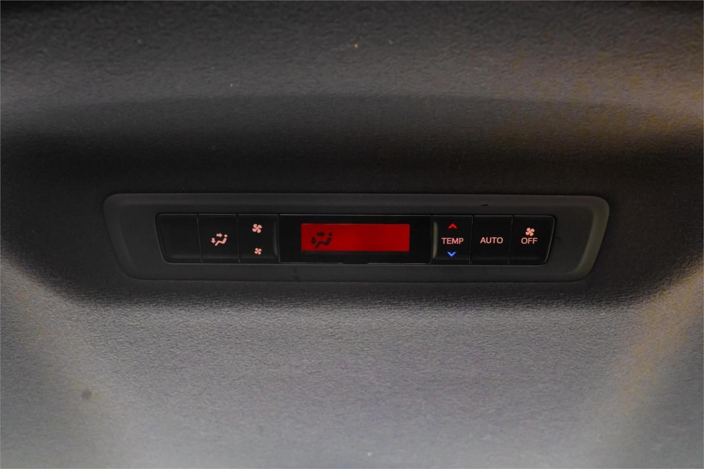 2020 Toyota Noah G (hybrid)-33