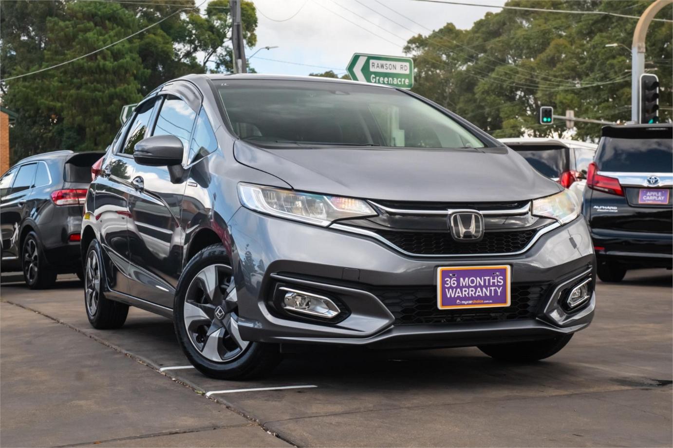 2019 Honda Fit L-package (hybrid)