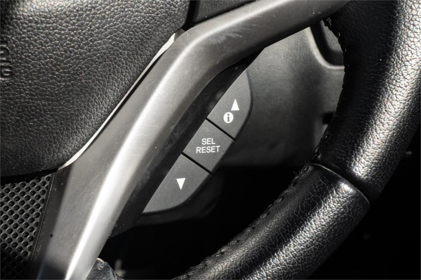 2019 Honda Fit L-package (hybrid)-17
