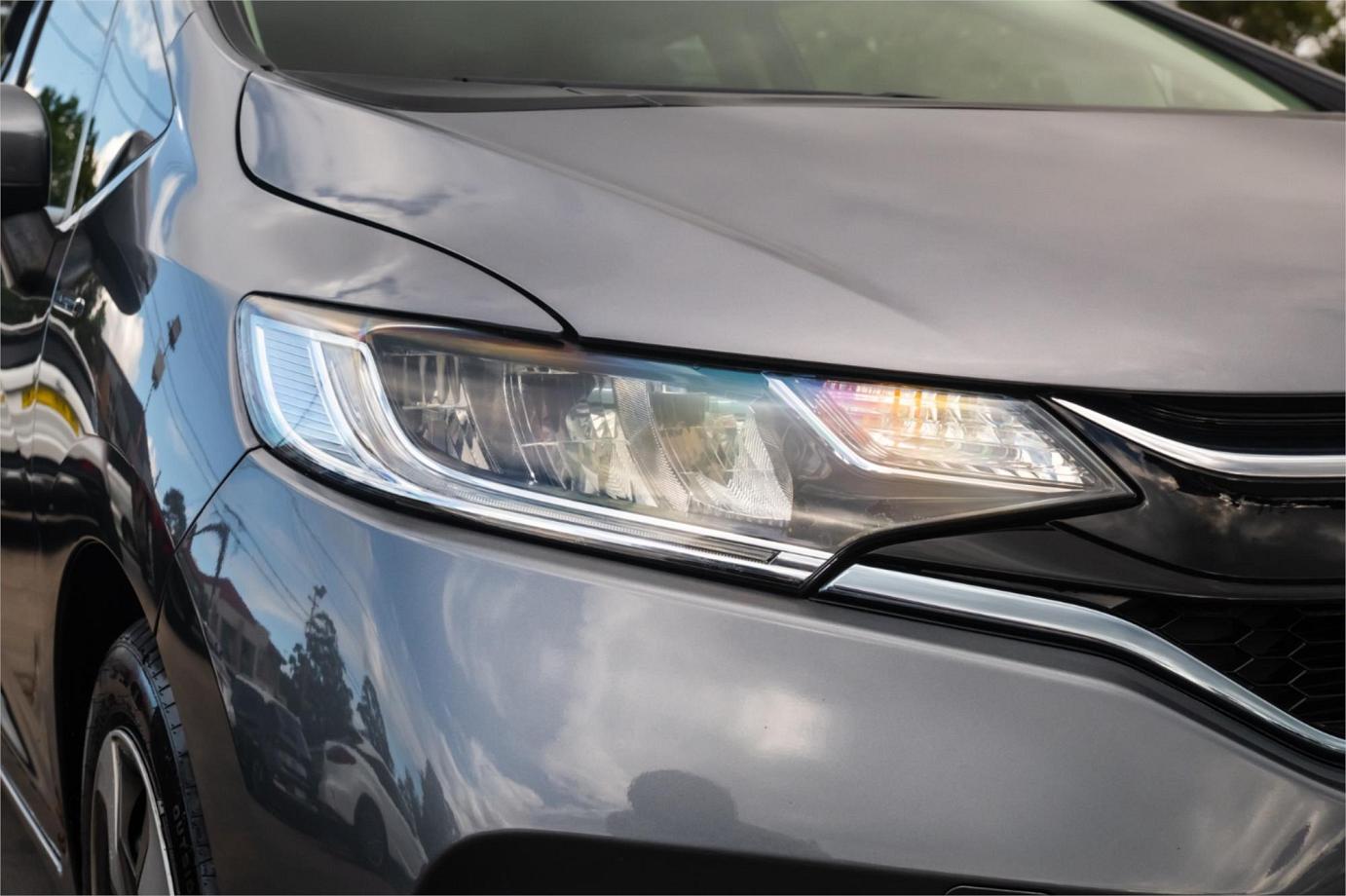 2019 Honda Fit L-package (hybrid)-33