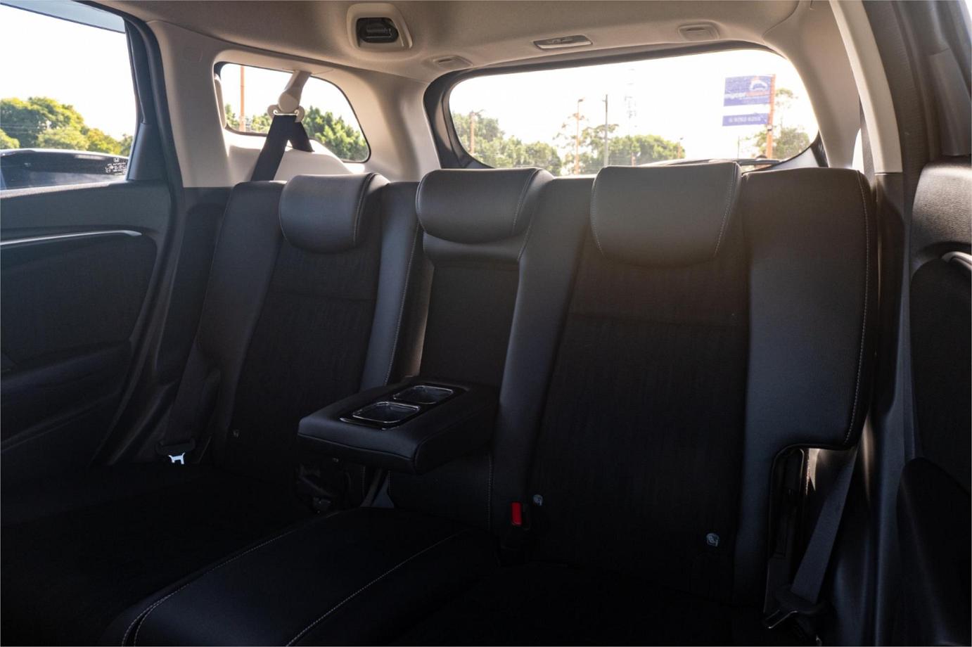 2019 Honda Shuttle X Sensing (hybrid)-22