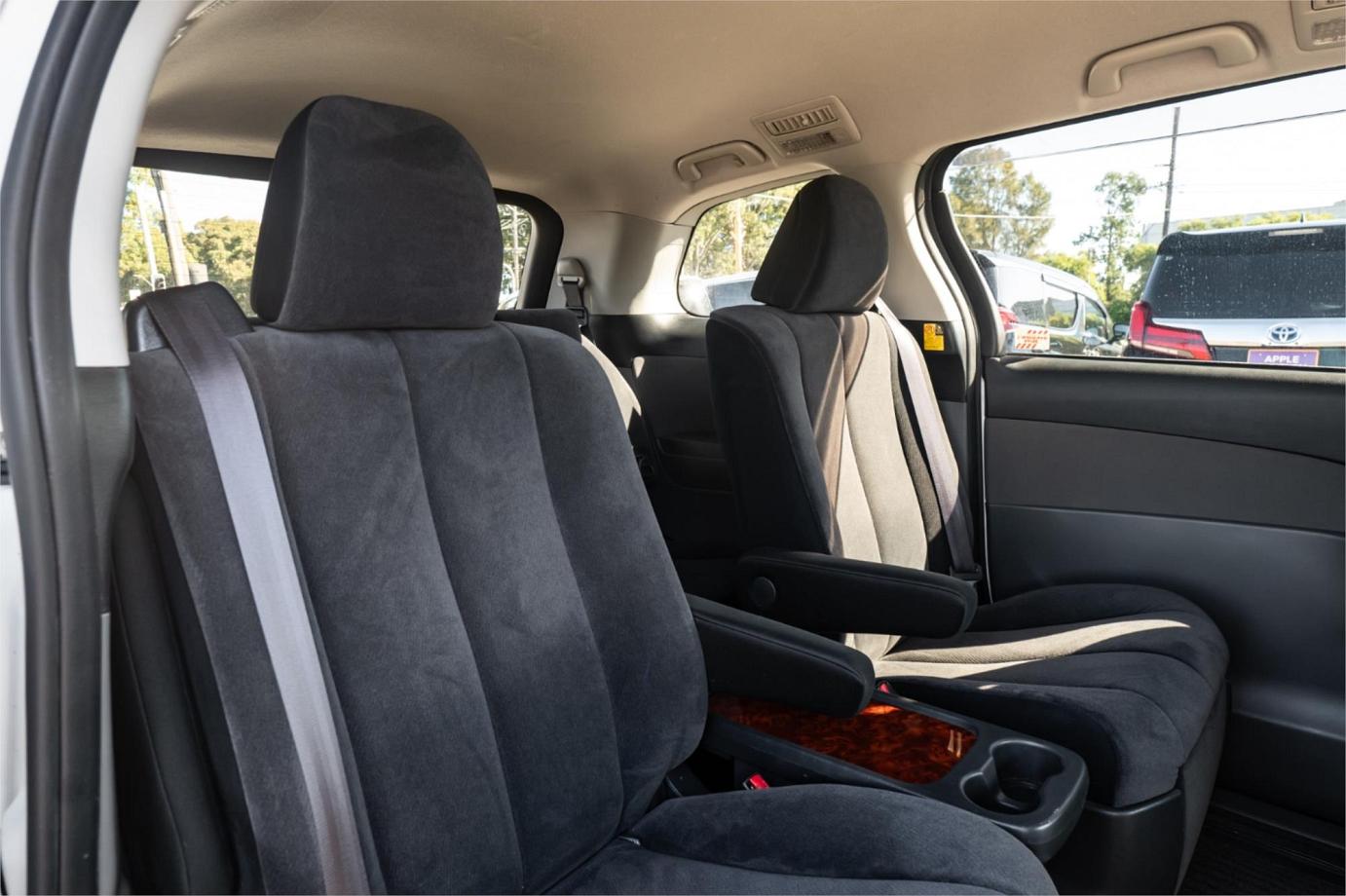 2011 Toyota Estima Aeras G Edition-14 2011 Toyota Estima Aeras G Edition-14