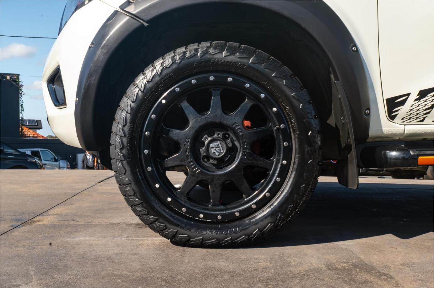 2019 Nissan Navara N-trek Exterior 7