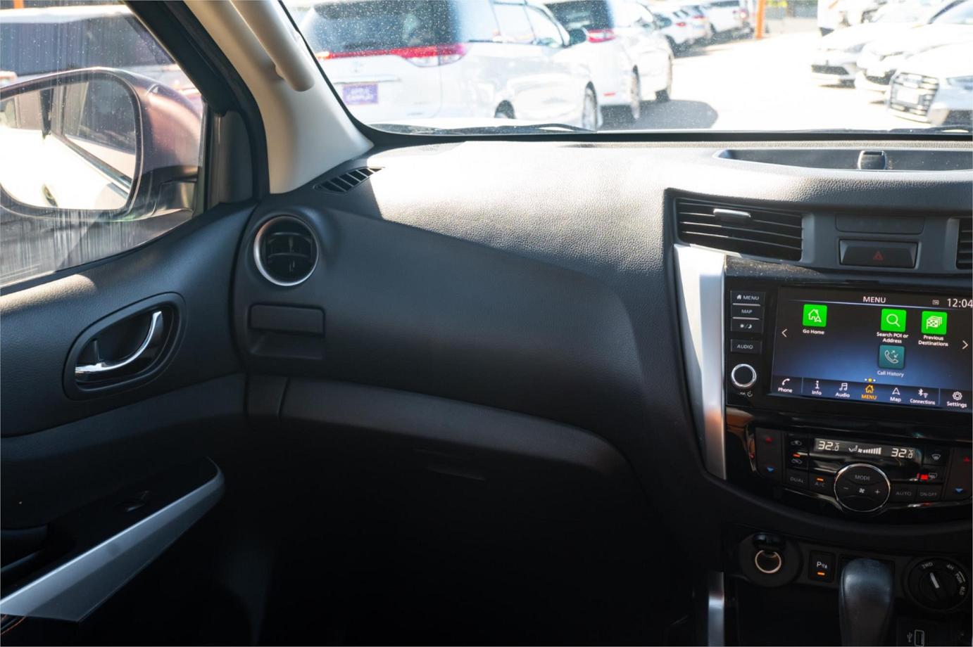 2019 Nissan Navara N-trek Exterior 26