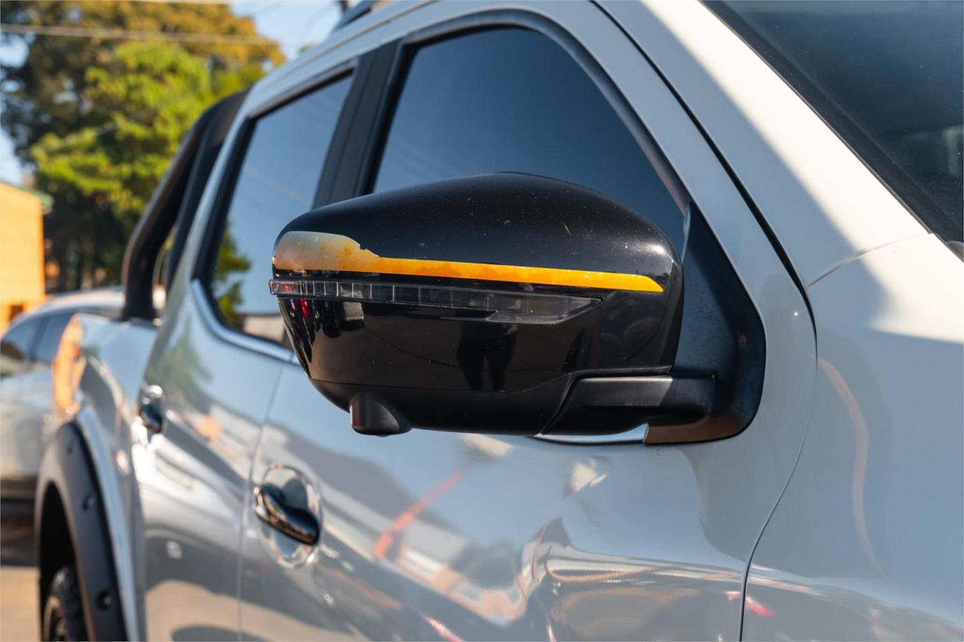 2019 Nissan Navara N-trek Exterior 30