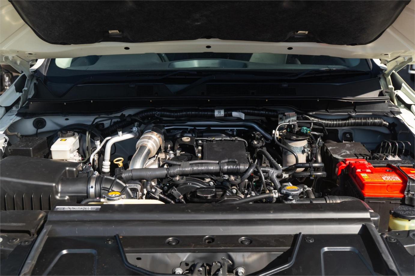 2019 Nissan Navara N-trek Exterior 32
