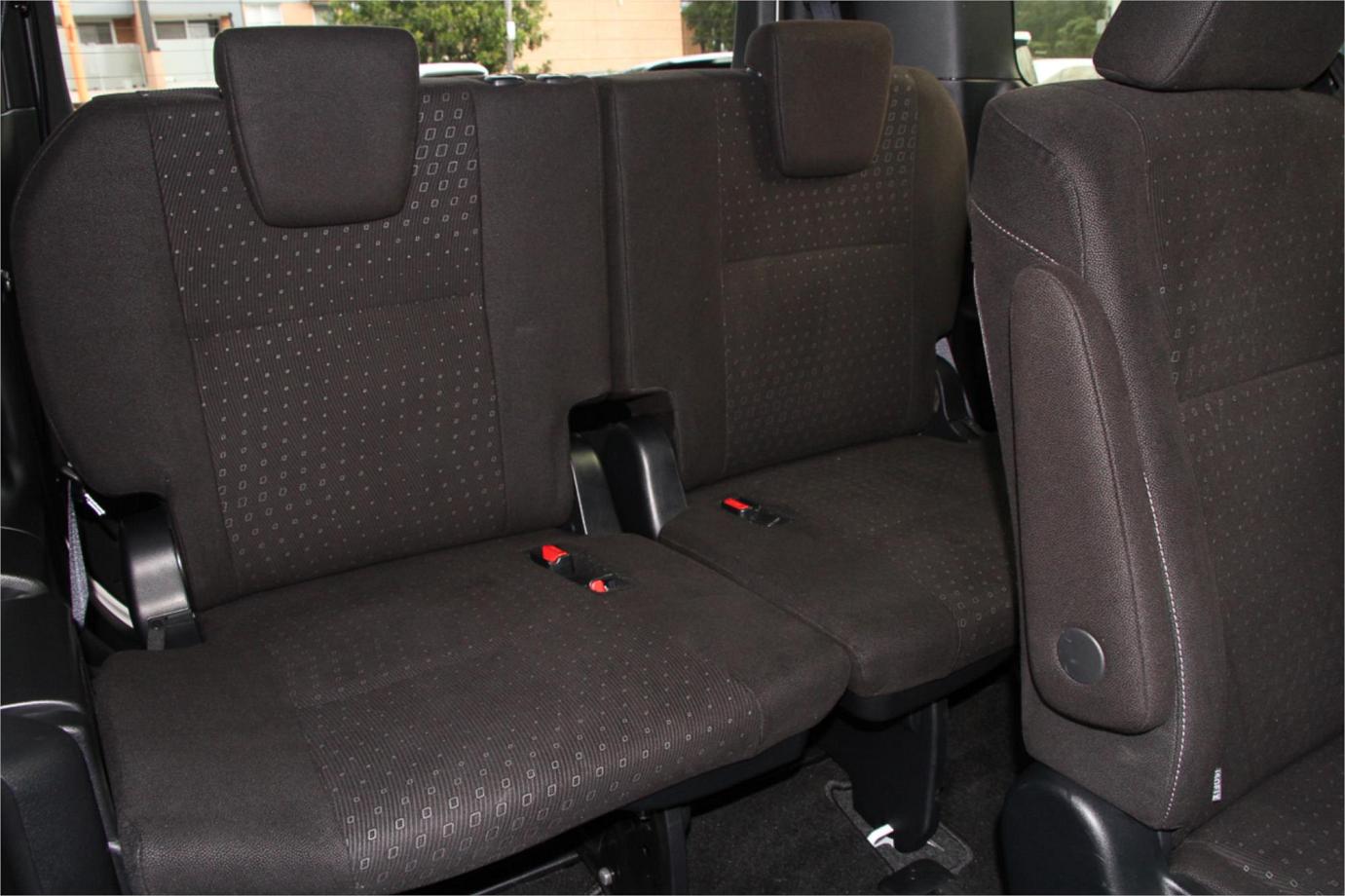 2020 Toyota Noah G (hybrid) Exterior 4