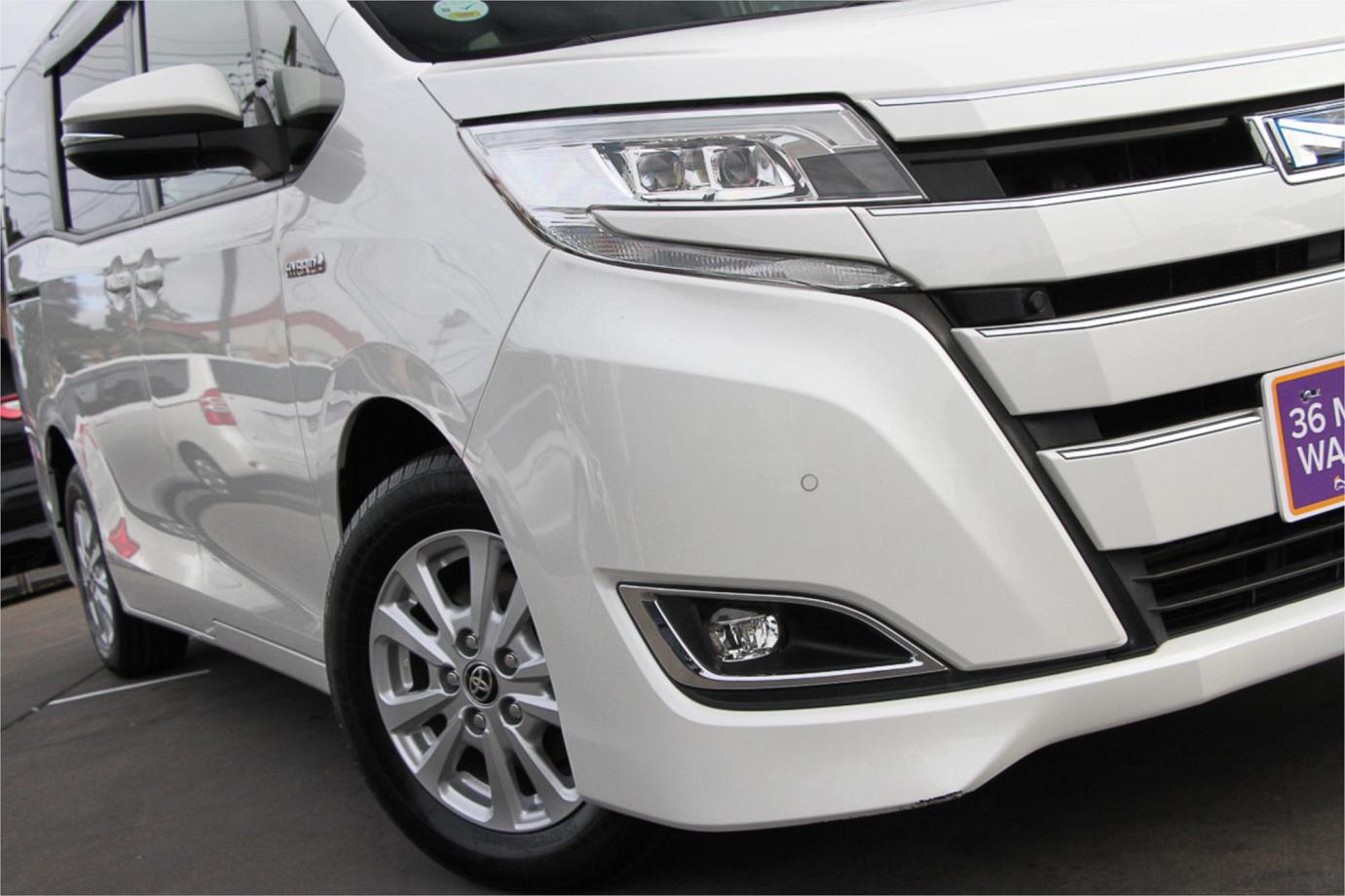 2020 Toyota Noah G (hybrid) Exterior 12