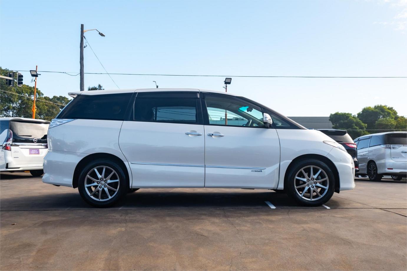 2012 Toyota Estima G (hybrid)-3 2012 Toyota Estima G (hybrid)-3